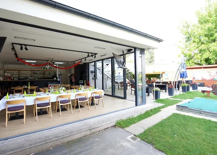 Formula 게스트하우스